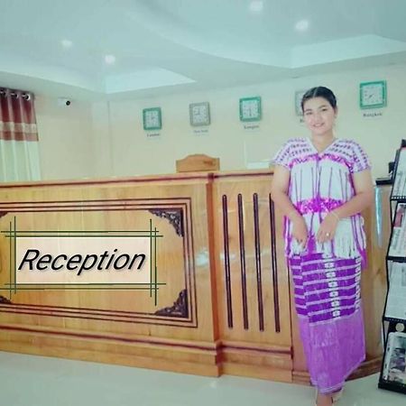 Golden Palace Hotel Hpa-an Eksteriør billede