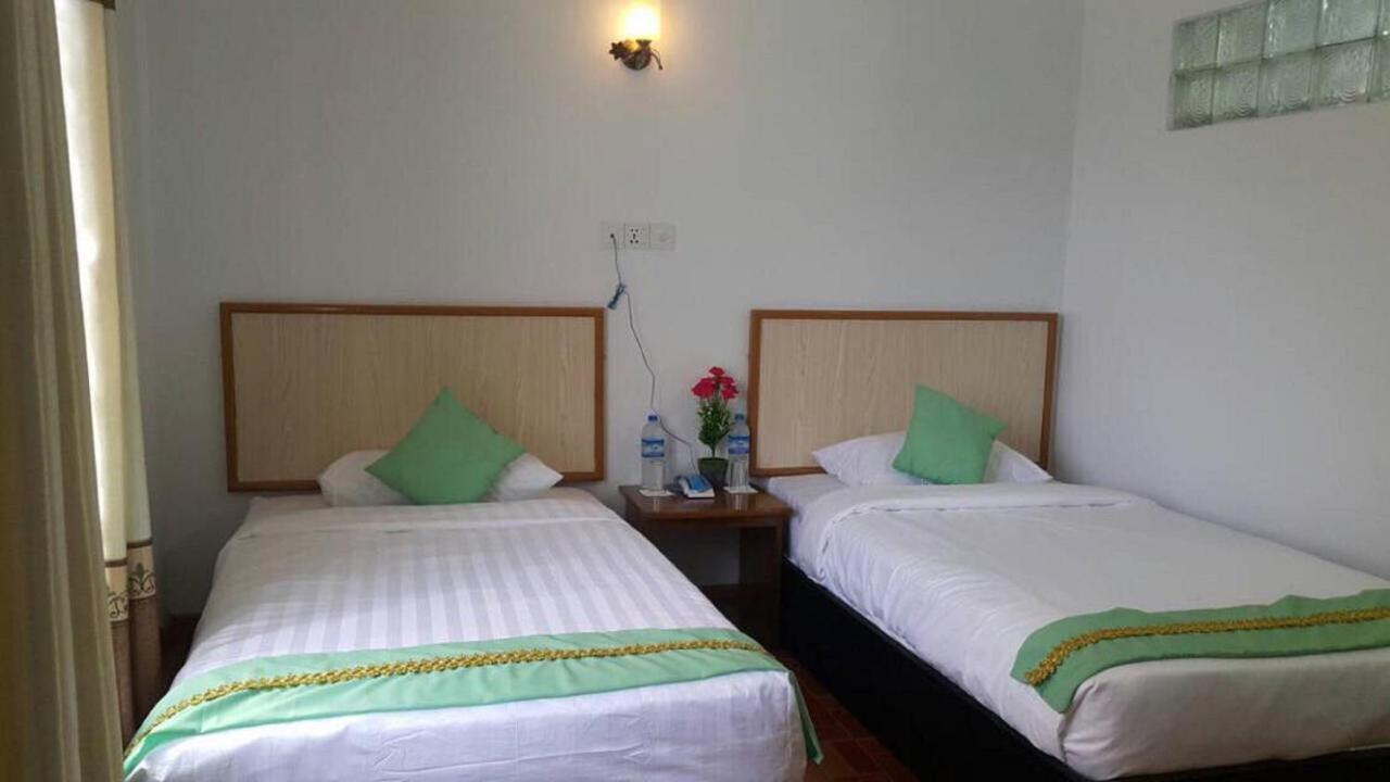 Golden Palace Hotel Hpa-an Eksteriør billede